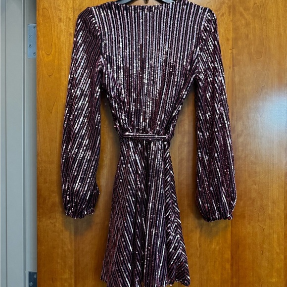 Elegant Bardot Sequin Wrap Dress - Picture 5 of 8